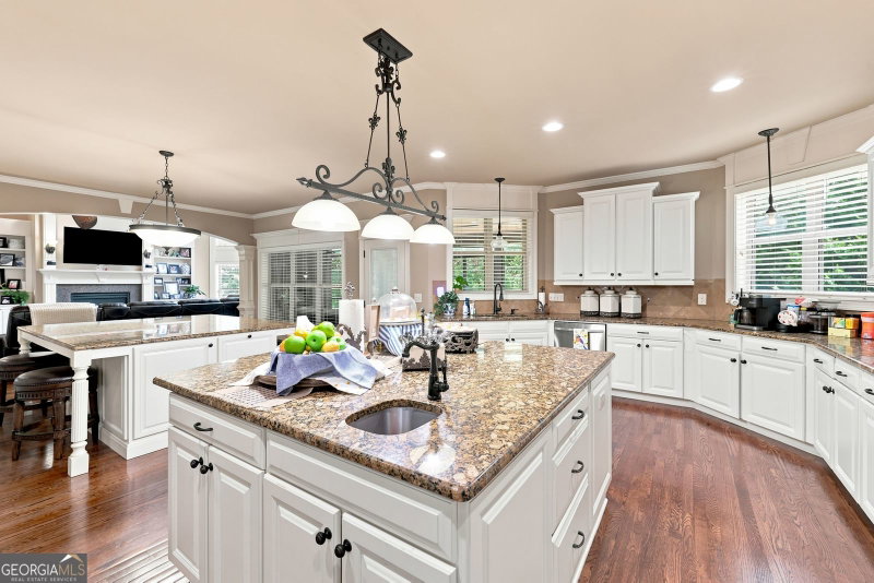 Photo 13 of 5875 Pecan Grove Place