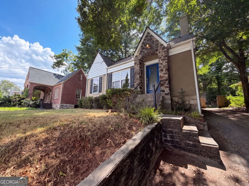 Photo 16 of 1773 Sylvan Road SW