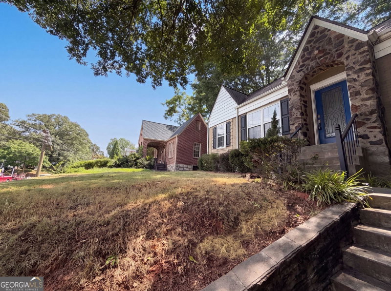 Photo 17 of 1773 Sylvan Road SW