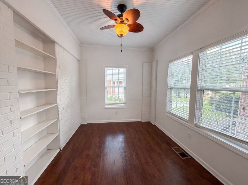 Photo 8 of 1773 Sylvan Road SW