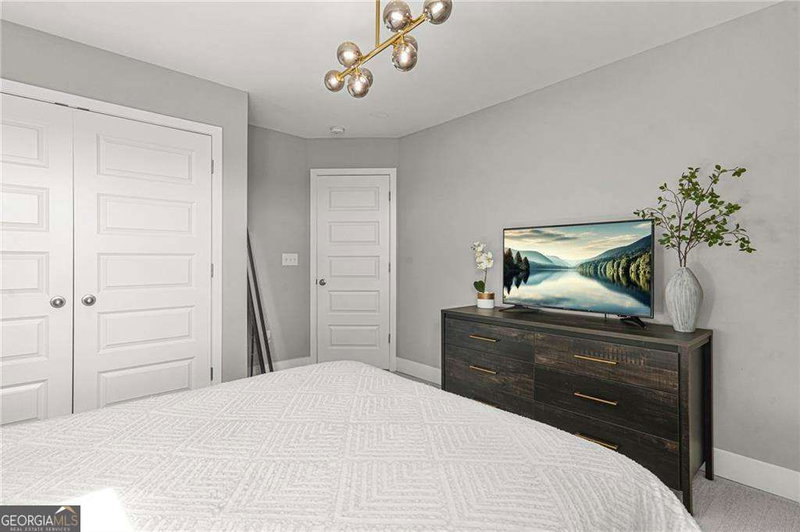 Photo 48 of 169 Greenbrier Way
