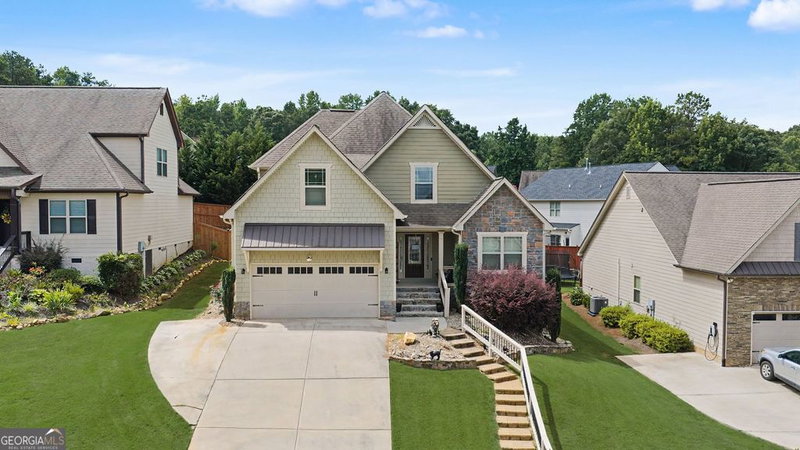 Photo 2 of 102 Brookstone Drive
