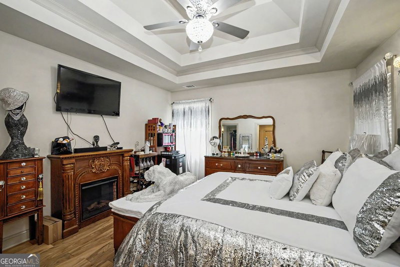 Photo 9 of 102 Brookstone Drive