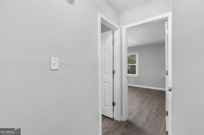 Photo 18 of 501 Timber Ridge Court