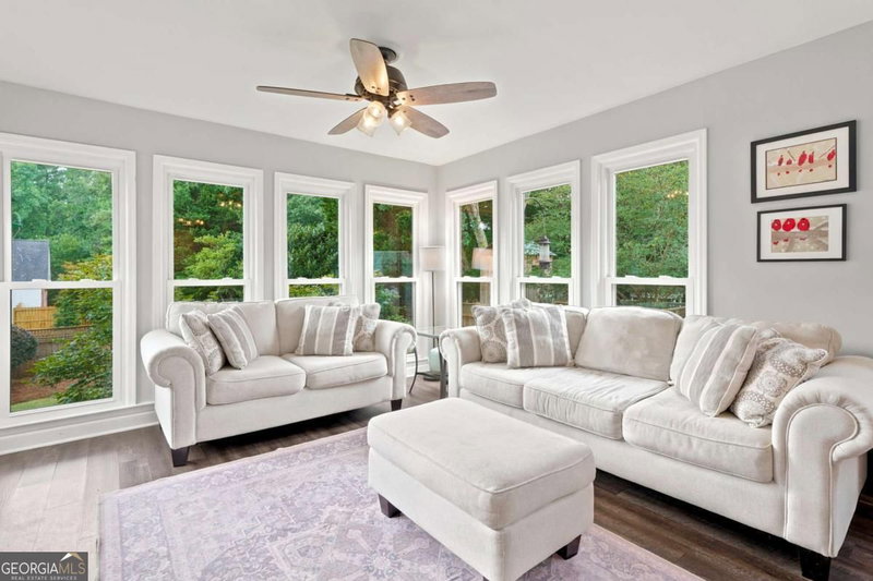 Photo 19 of 4346 Collingham Trace NE