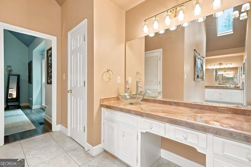 Photo 32 of 4346 Collingham Trace NE