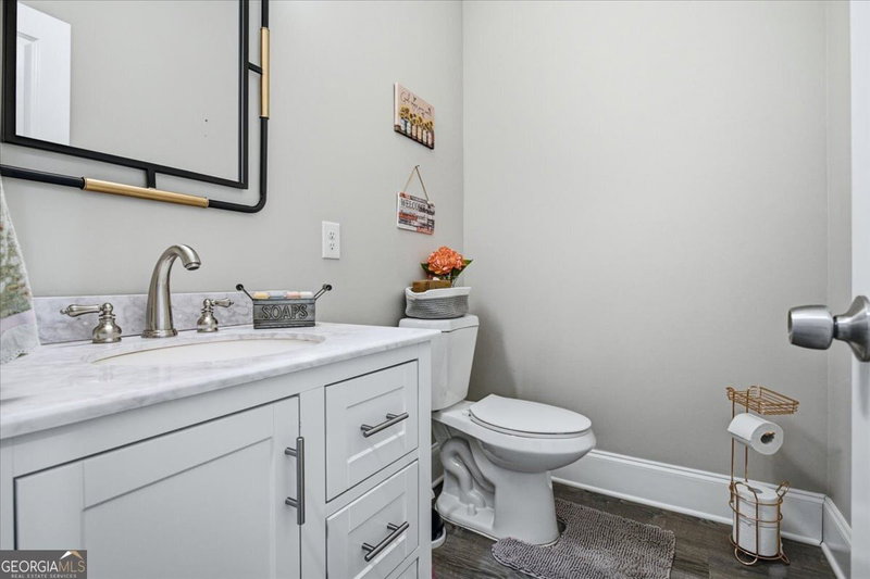 Photo 11 of 5214 Hazel Street NE