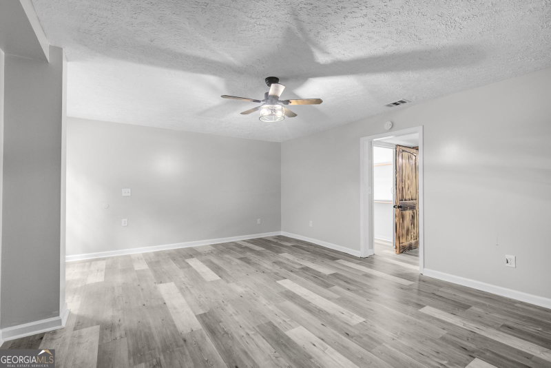 Photo 54 of 260 Lamar Smith Drive