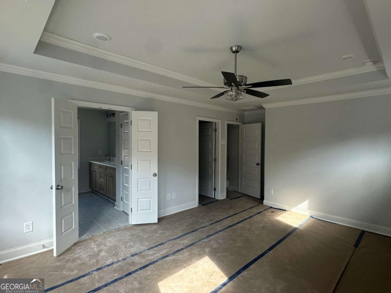 Photo 11 of 360 Summerville Lane