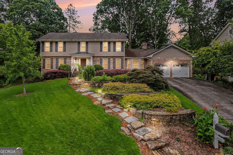 3993 Northlake Creek Drive
