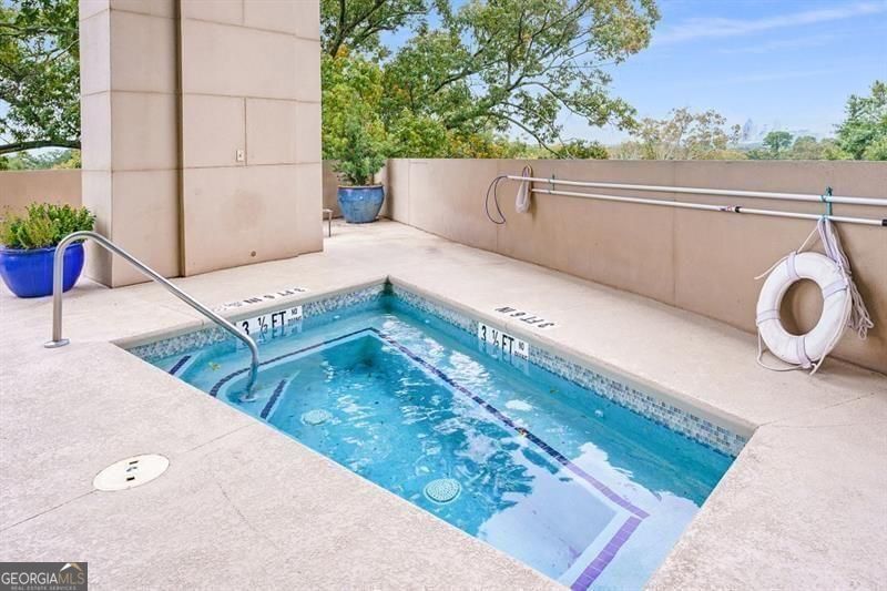 Photo 25 of 2881 Peachtree Road NE #1105