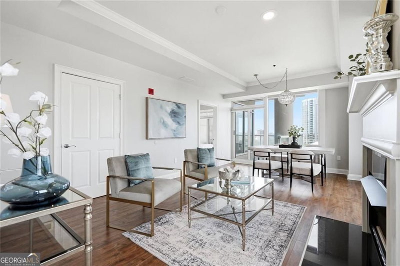 Photo 4 of 2881 Peachtree Road NE #1105