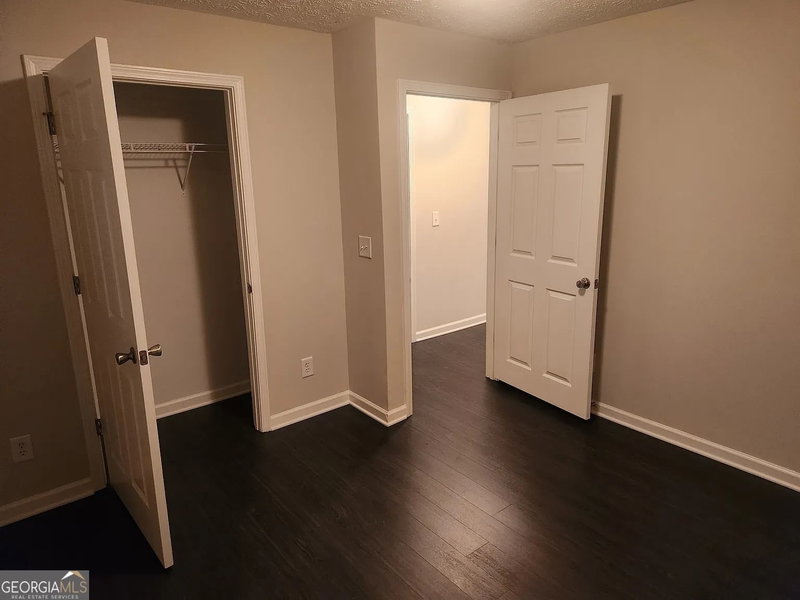 Photo 11 of 6202 Fairington Ridge Circle