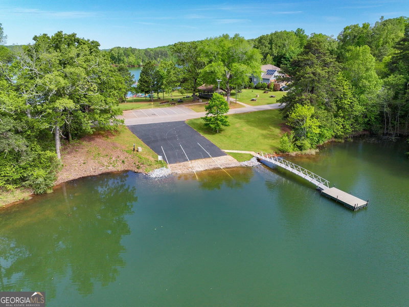 Photo 7 of 111 Falls Drive