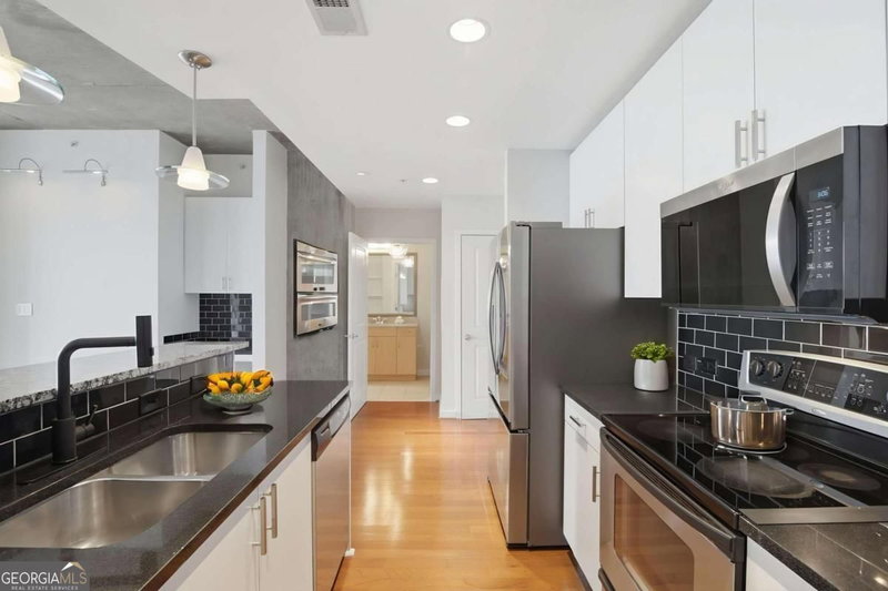 Photo 13 of 860 Peachtree Street NE #2314