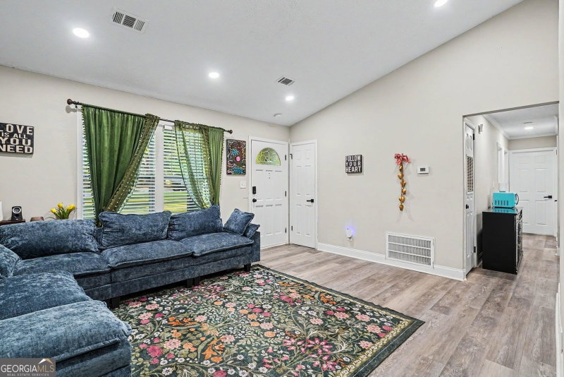 Photo 7 of 166 Kipling Way