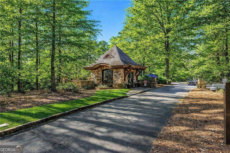 Photo 6 of 4388 Lochsa Lane