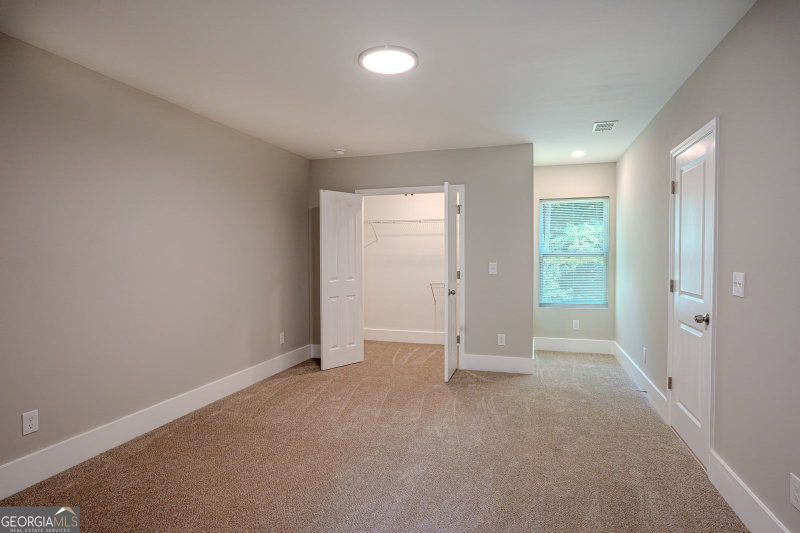 Photo 30 of 160 Rosewood Circle