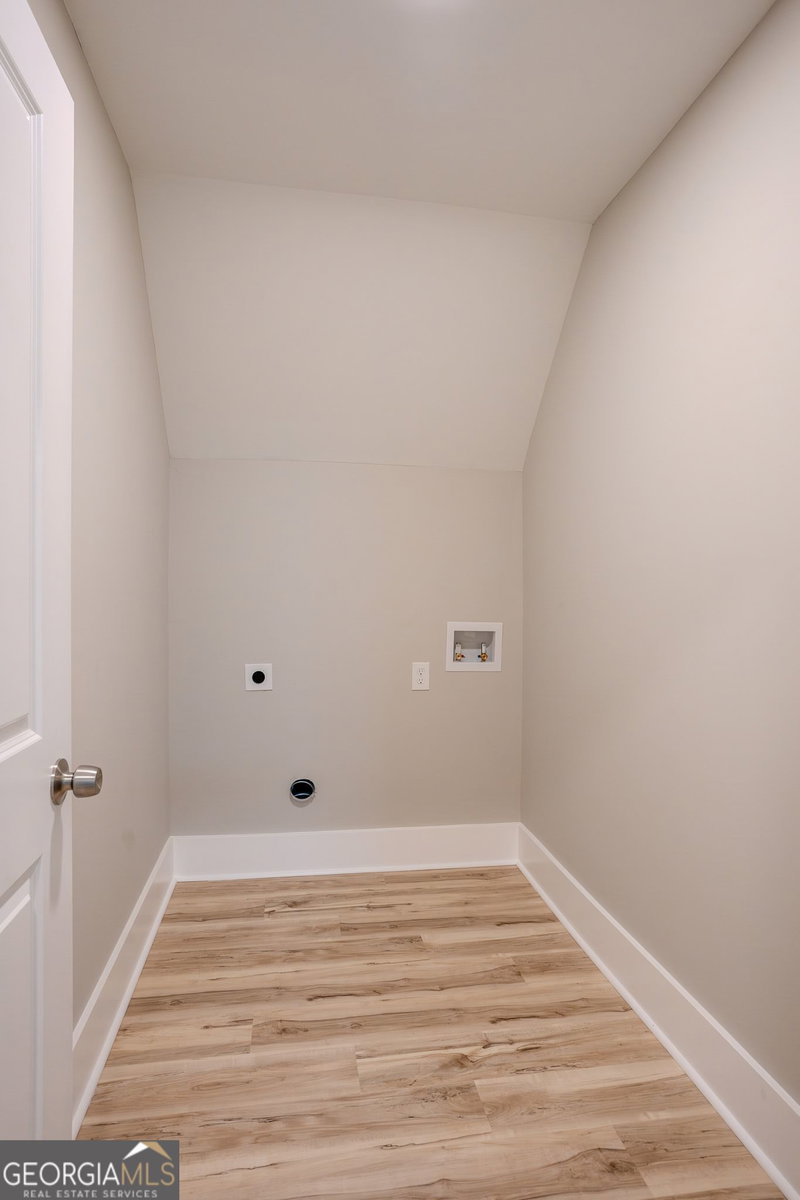Photo 36 of 160 Rosewood Circle