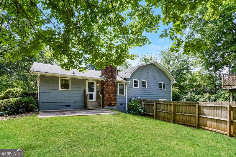 Photo 2 of 6581 Windsor Drive