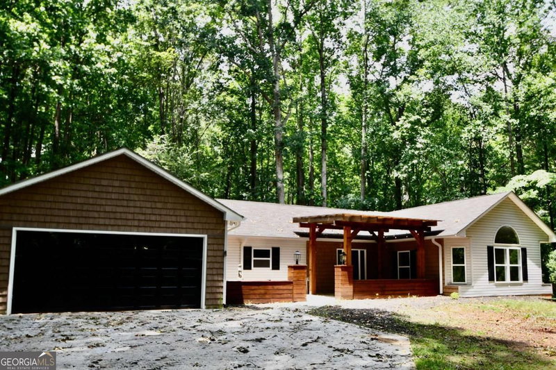 257 Lake Place Drive