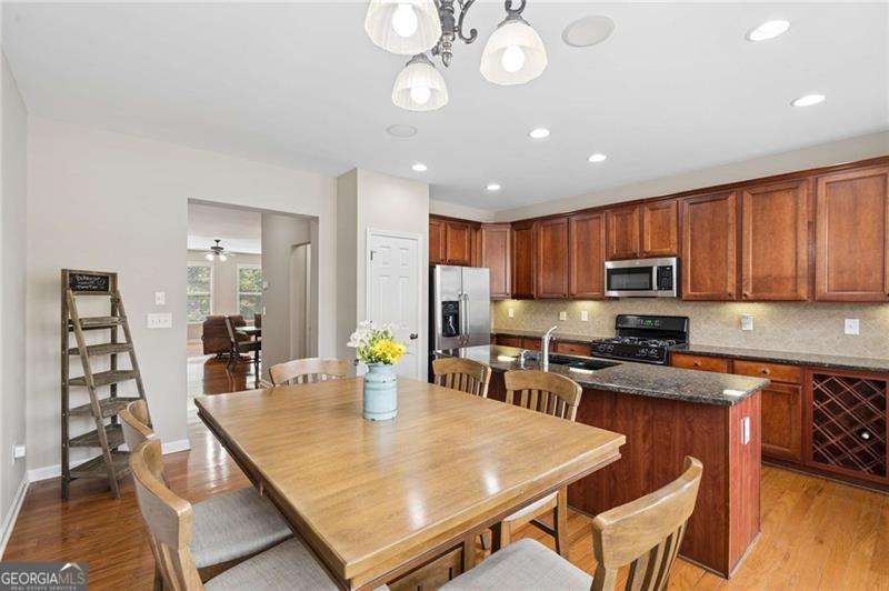 Photo 5 of 503 Grove Field Court