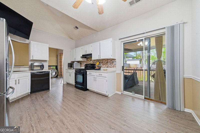Photo 2 of 12257 Cypress Lane