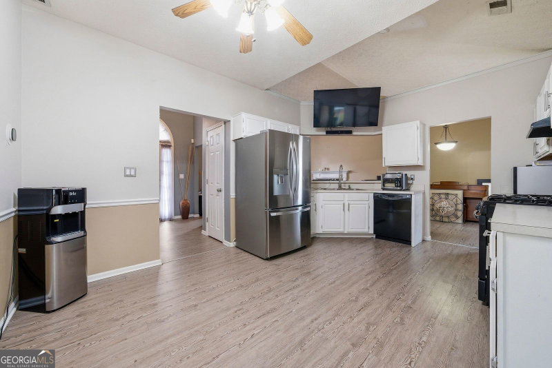 Photo 3 of 12257 Cypress Lane