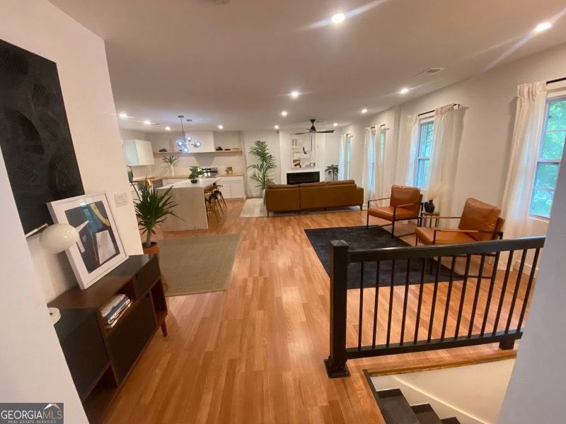 3493 Mark Place