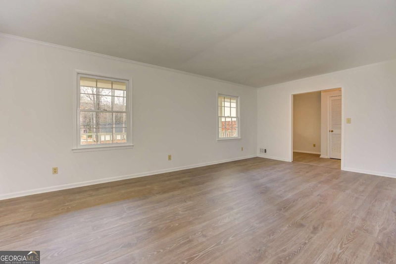 Photo 19 of 1257 Witham Drive