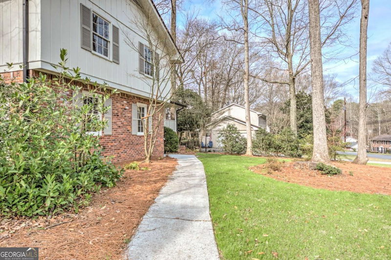 Photo 10 of 1257 Witham Drive