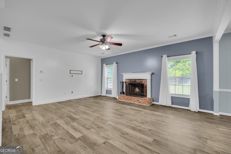 Photo 15 of 1729 Lakeland Lane