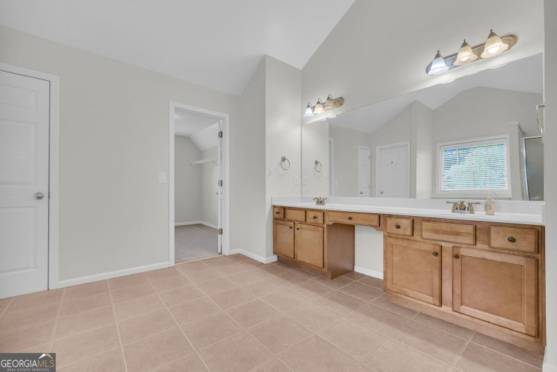 Photo 34 of 1729 Lakeland Lane