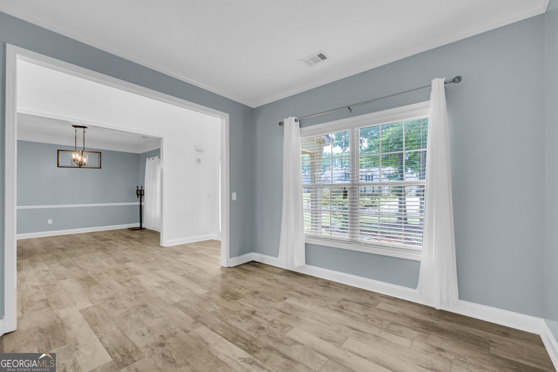 Photo 9 of 1729 Lakeland Lane
