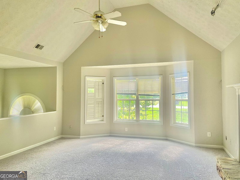 Photo 8 of 3095 Oak Grove Road