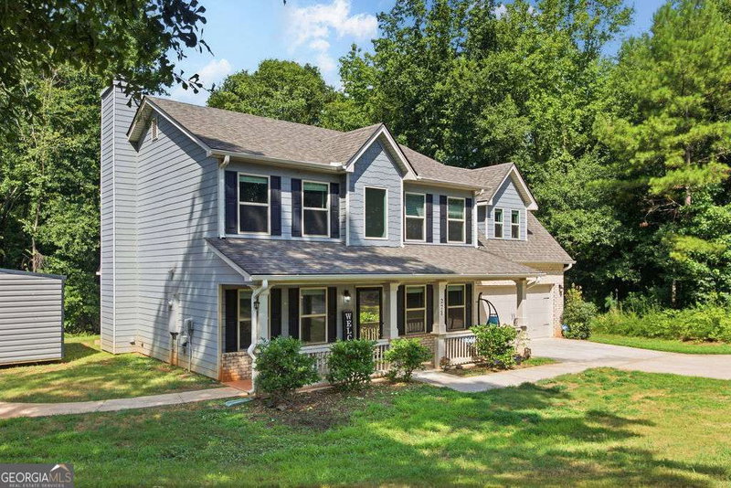 Photo 3 of 271 Oxmoor Close