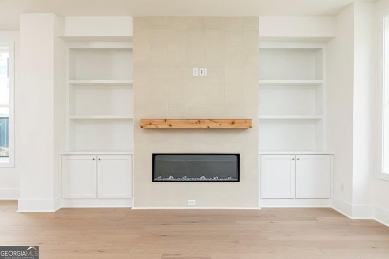 Photo 16 of 2255 Crestview Drive NE #43
