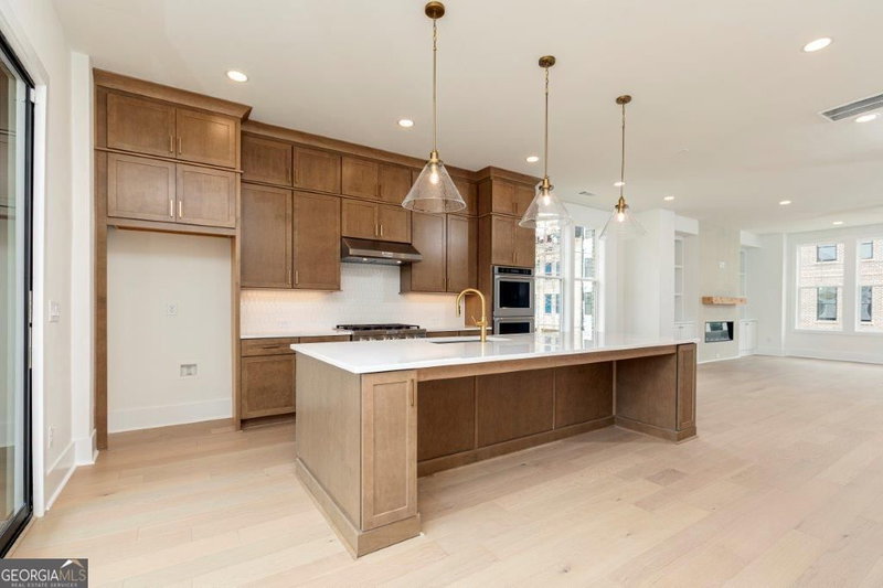 Photo 6 of 2255 Crestview Drive NE #43
