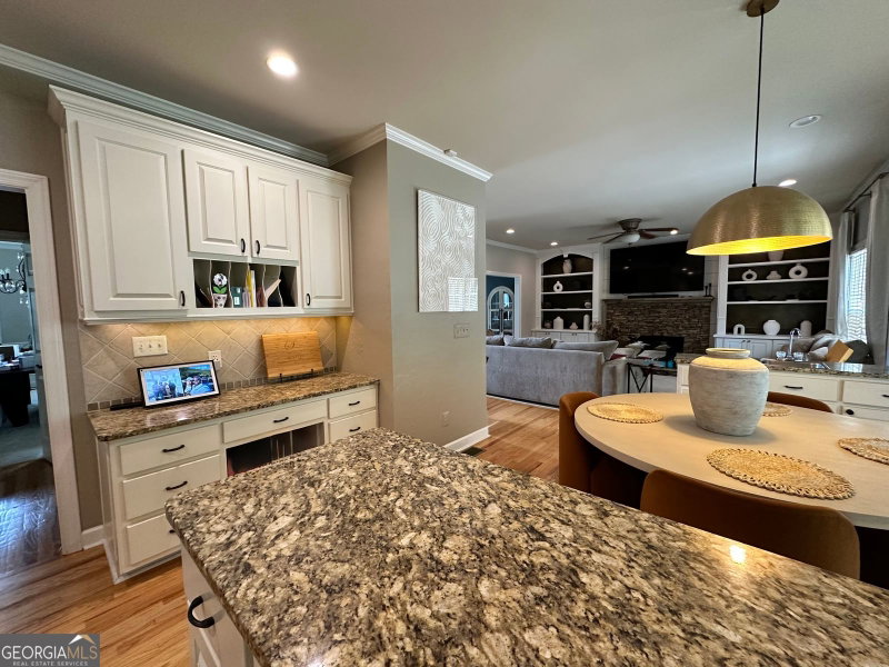 Photo 19 of 4421 Lucerne Place SW