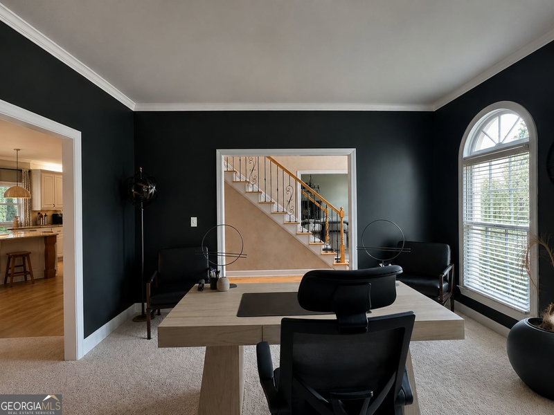 Photo 10 of 4421 Lucerne Place SW