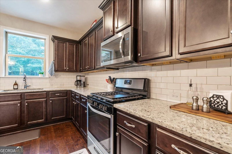 Photo 31 of 1517 Grove Brook Lane