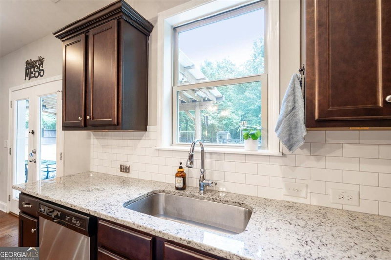 Photo 32 of 1517 Grove Brook Lane