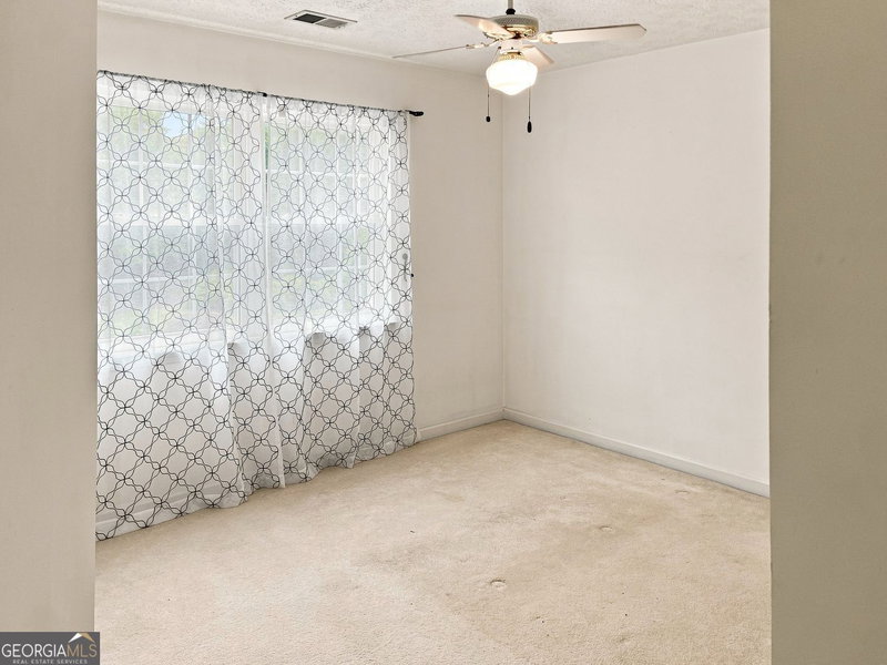 Photo 10 of 900 Willow Springs Court