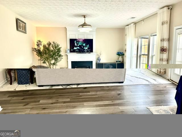 Photo 18 of 4112 Medlock River Court