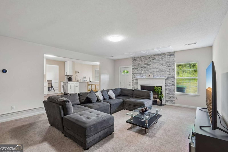 Photo 3 of 6612 Pamplona Place