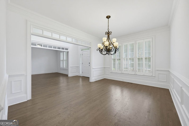 Photo 5 of 735 Westwind Lane