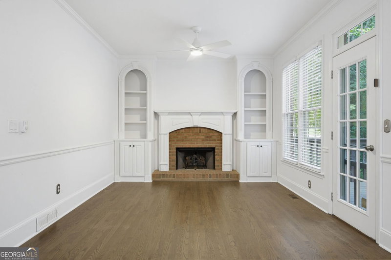 Photo 13 of 735 Westwind Lane