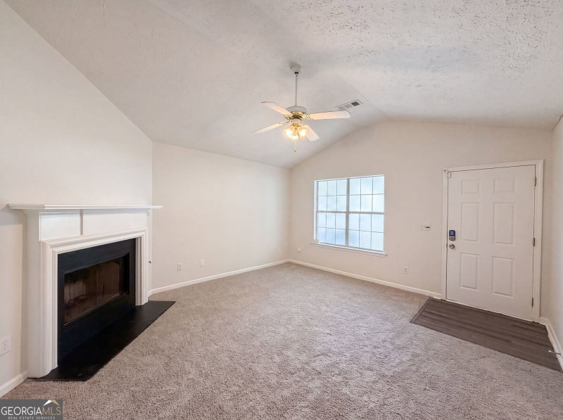Photo 12 of 10543 Crabtree Drive