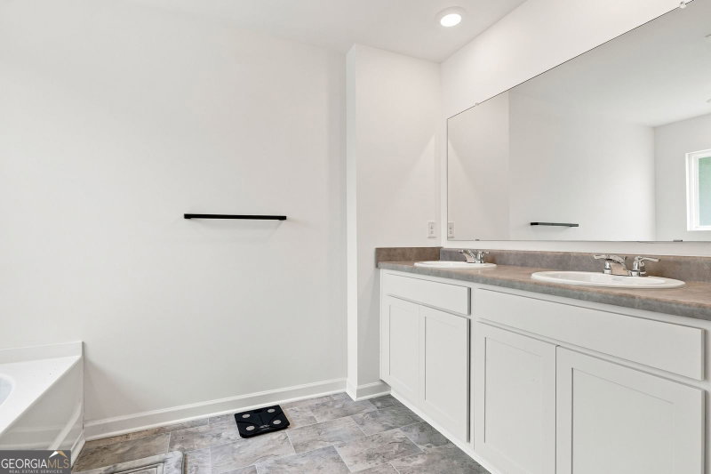 Photo 16 of 1087 Rigby Court SE