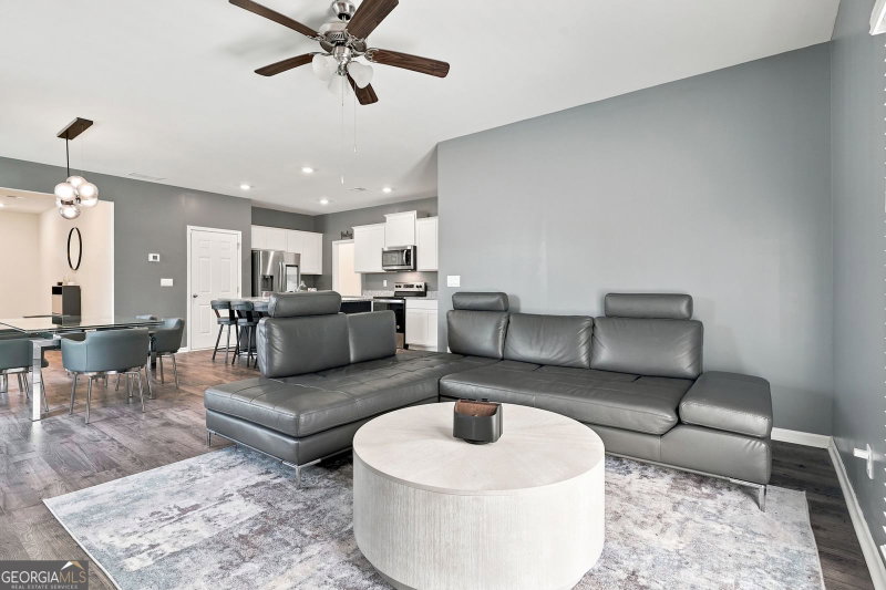 Photo 7 of 1087 Rigby Court SE